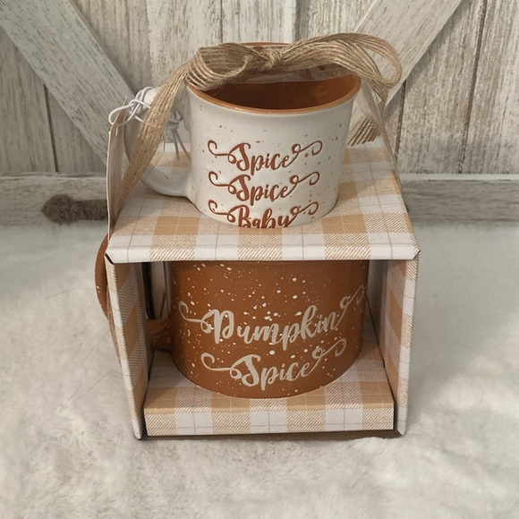 Market Finds Pumpkin Spice & Spice Baby Mug Set - Picture 4 of 9